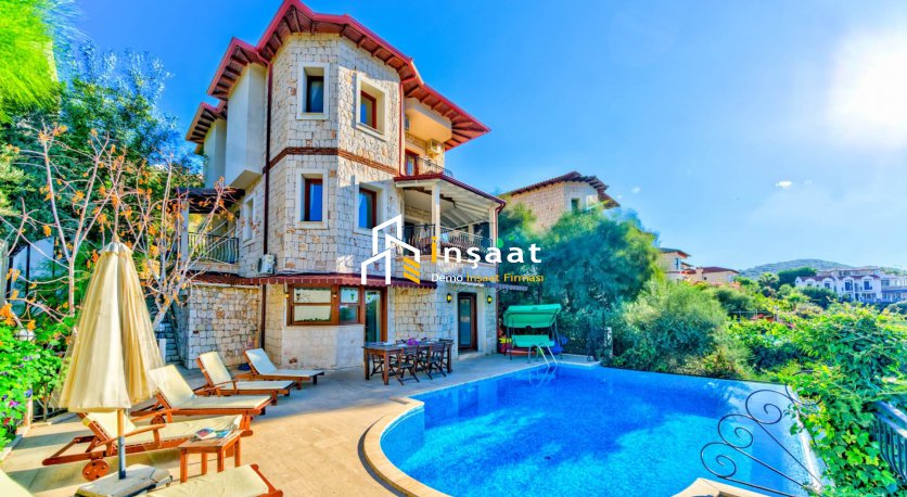 Sunbeach Villa Projesi